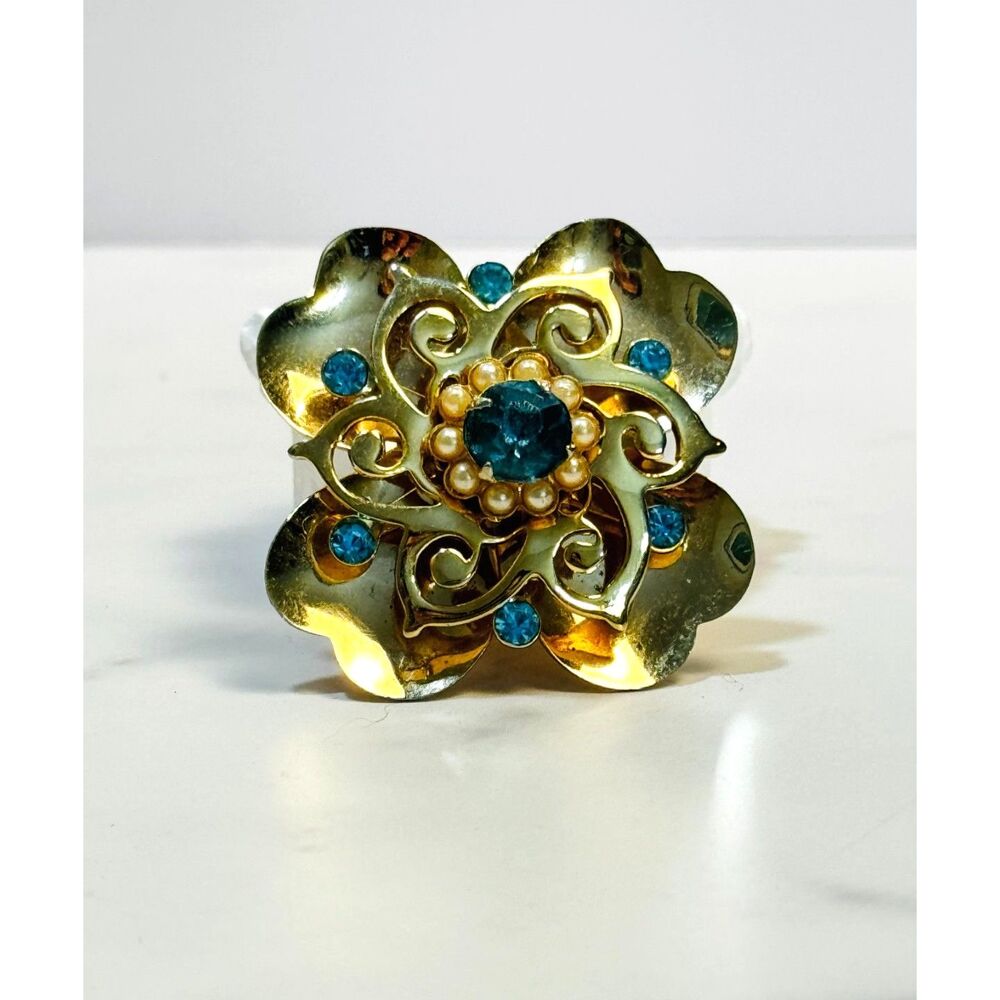 Vintage 1949 Sarah Coventry "Golden Sunburst" Brooch/Pendant